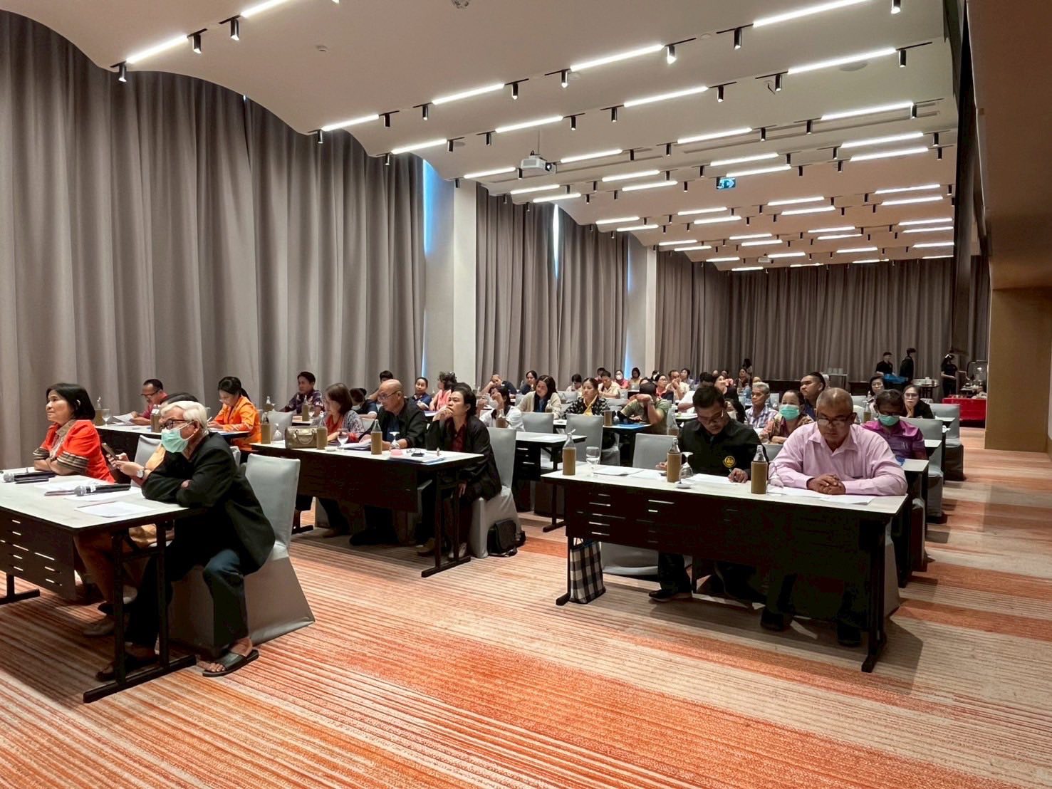 พช.อยุธยา ดำเนินโครงการประชุมเชิงปฏิบัติการส่งเสริมกิจกรรมเครือข่ายกลุ่มออมทรัพย์เพื่อการผลิต ระดับจังหวัด