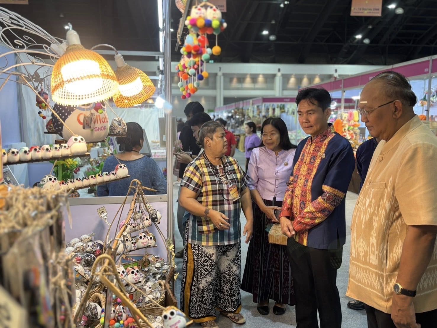 พช.อยุธยา ร่วมพิธีเปิดงาน OTOP Midyear 2025 OTOP ทันโลก ทันสมัย เศรษฐกิจไทยยั่งยืน ณ อิมแพ็ค เมืองทองธานี