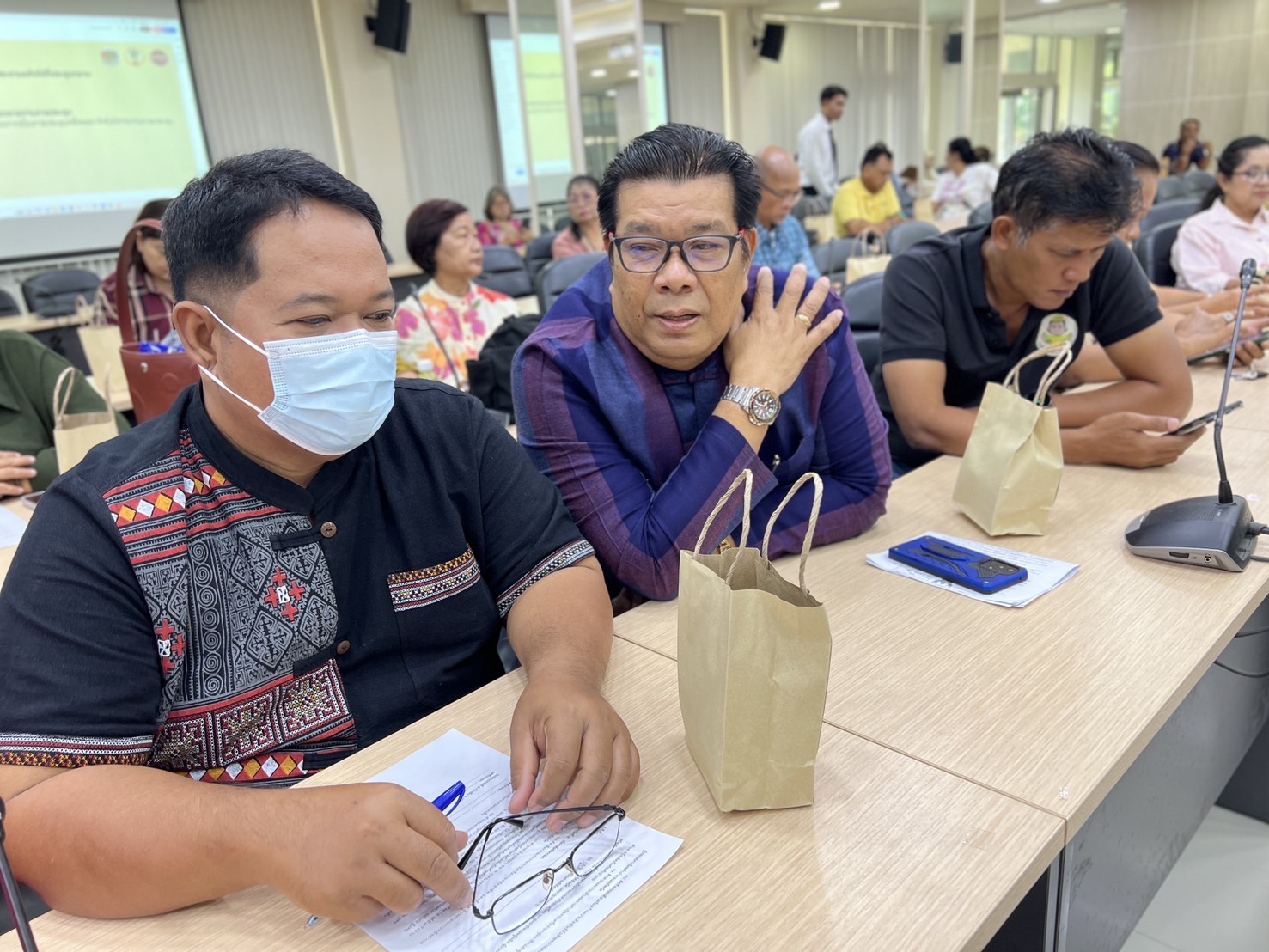 พช.อยุธยา ดำเนินประชุมคณะกรรมการเครือข่ายกลุ่มอาชีพ และผู้ผลิต ผู้ประกอบการหนึ่งตำบล หนึ่งผลิตภัณฑ์ระดับจังหวัด ครั้งที่ 1/2568