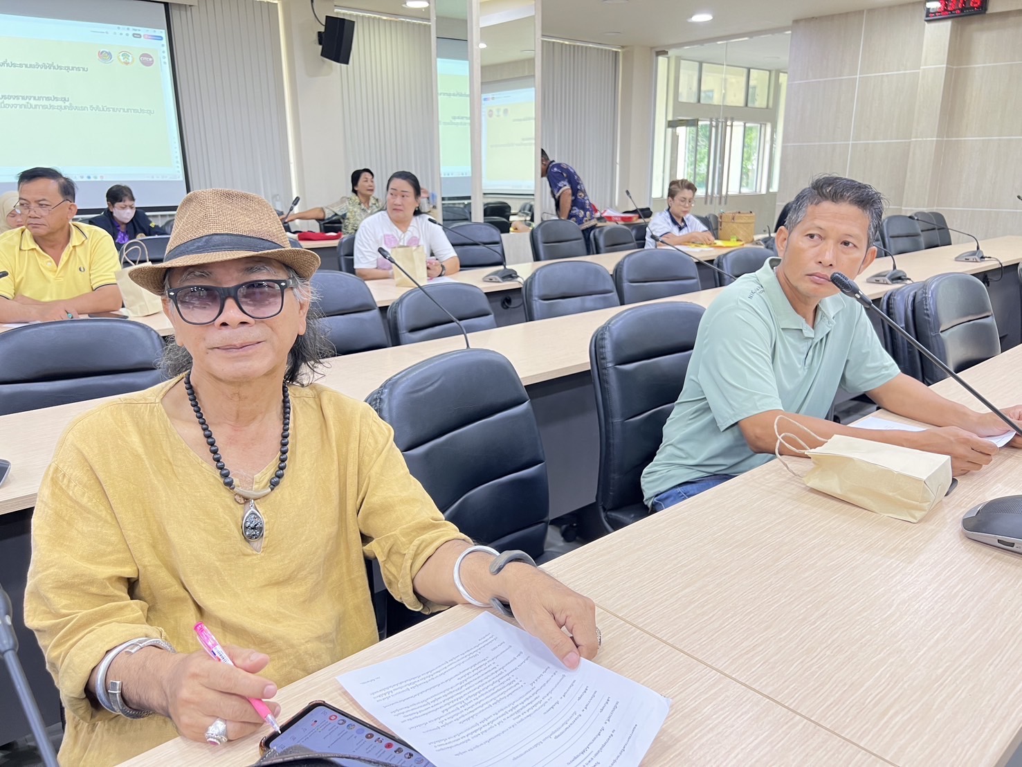 พช.อยุธยา ดำเนินประชุมคณะกรรมการเครือข่ายกลุ่มอาชีพ และผู้ผลิต ผู้ประกอบการหนึ่งตำบล หนึ่งผลิตภัณฑ์ระดับจังหวัด ครั้งที่ 1/2568