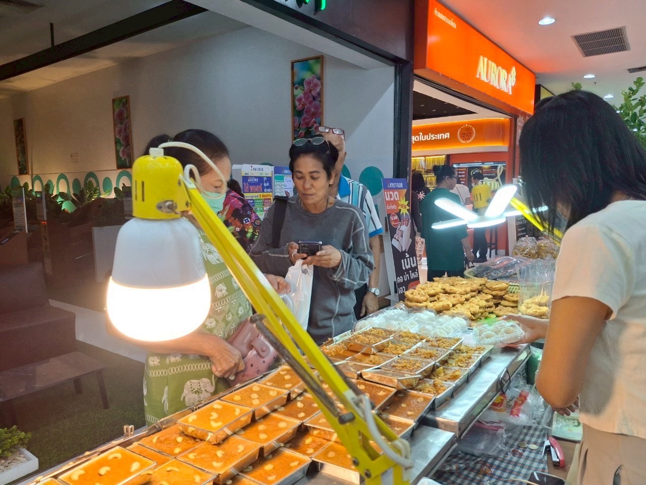 พช.อยุธยา เปิดกิจกรรมเชื่อมโยงทางการตลาดในการสร้างรายได้จากกิจการอาหารปลอดภัย ตามโครงการส่งเสริมการสร้างรายได้จากกิจการอาหารปลอดภัย