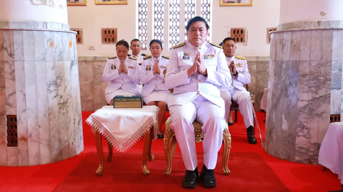พช. อยุธยา ร่วมพิธีเจริญพระพุทธมนต์และทำบุญตักบาตรถวายเป็นพระราชกุศลฯ เฉลิมพระเกียรติเนื่องในโอกาสวันคล้ายวันประสูติสมเด็จพระเจ้าน้องนางเธอ เจ้าฟ้าจุฬาภรณวลัยลักษณ์ อัครราชกุมารี กรมพระศรีสวางควัฒน วรขัตติยราชนารี 4 กรกฎาคม 6825