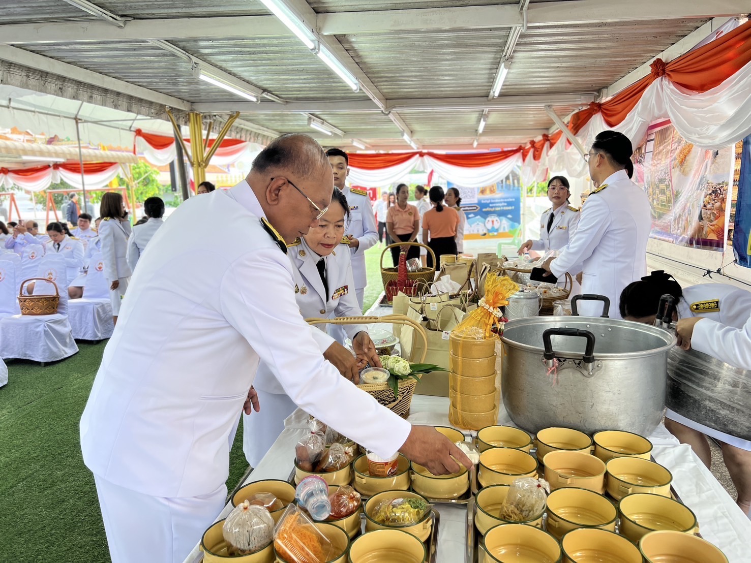 พช. อยุธยา ร่วมพิธีเจริญพระพุทธมนต์และทำบุญตักบาตรถวายเป็นพระราชกุศลฯ เฉลิมพระเกียรติเนื่องในโอกาสวันคล้ายวันประสูติสมเด็จพระเจ้าน้องนางเธอ เจ้าฟ้าจุฬาภรณวลัยลักษณ์ อัครราชกุมารี กรมพระศรีสวางควัฒน วรขัตติยราชนารี 4 กรกฎาคม 6825