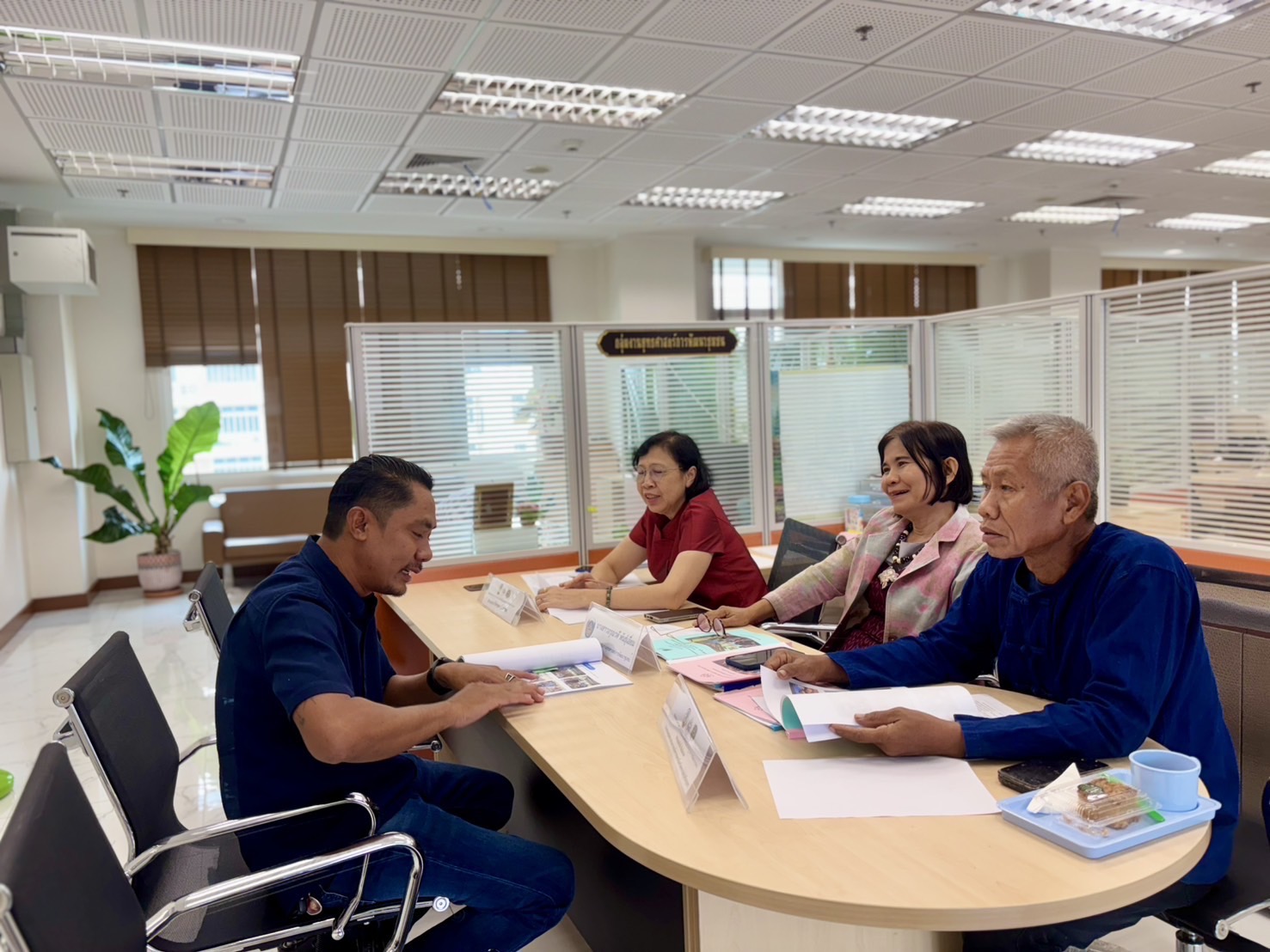 พช.อยุธยา ดำเนินการตรวจประเมินเพื่อรับรองระบบมาตรฐานการพัฒนาชุมชน (มชช.) ระดับจังหวัด ประจำปี 2568