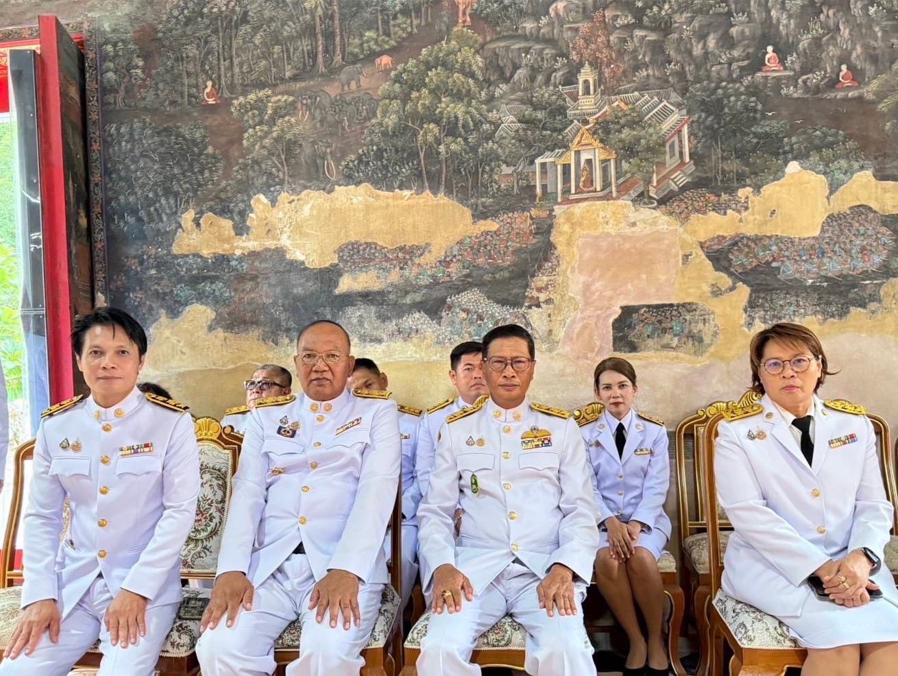 พช.อยุธยา ร่วมพิธีอัญเชิญเทียนพรรษาพระราชทานแก่ 7 วัดพระอารามหลวง เพื่อจุดบูชาพระรัตนตรัยอุทิศถวายเป็นพุทธบูชา เนื่องในเทศกาลเข้าพรรษา ประจำปี 2568