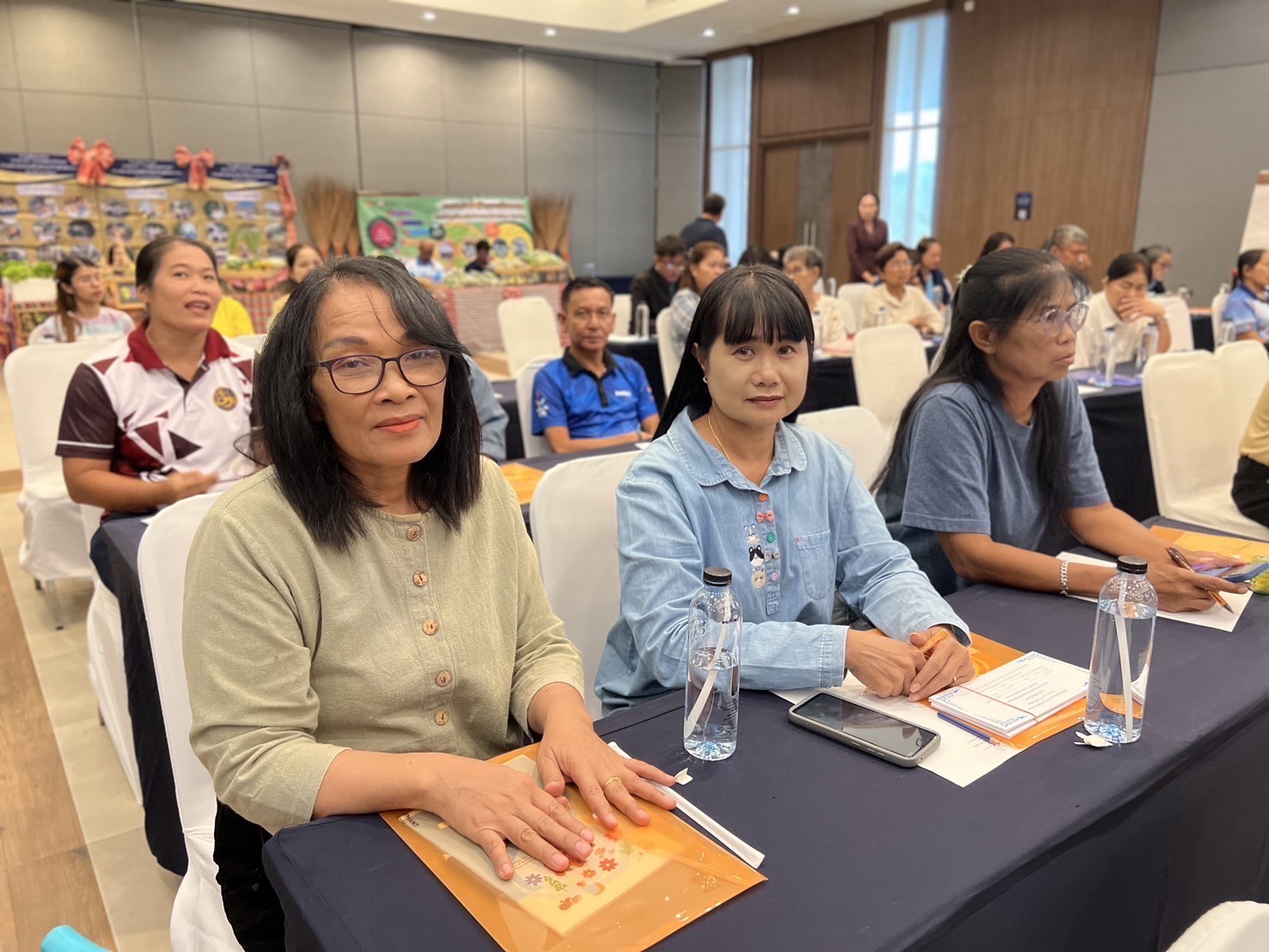 พช.อยุธยา ดำเนินโครงการเสริมสร้างและพัฒนาผู้นำการเปลี่ยนแปลง กิจกรรมสร้างเครือข่ายผู้นำการเปลี่ยนแปลงระดับจังหวัด