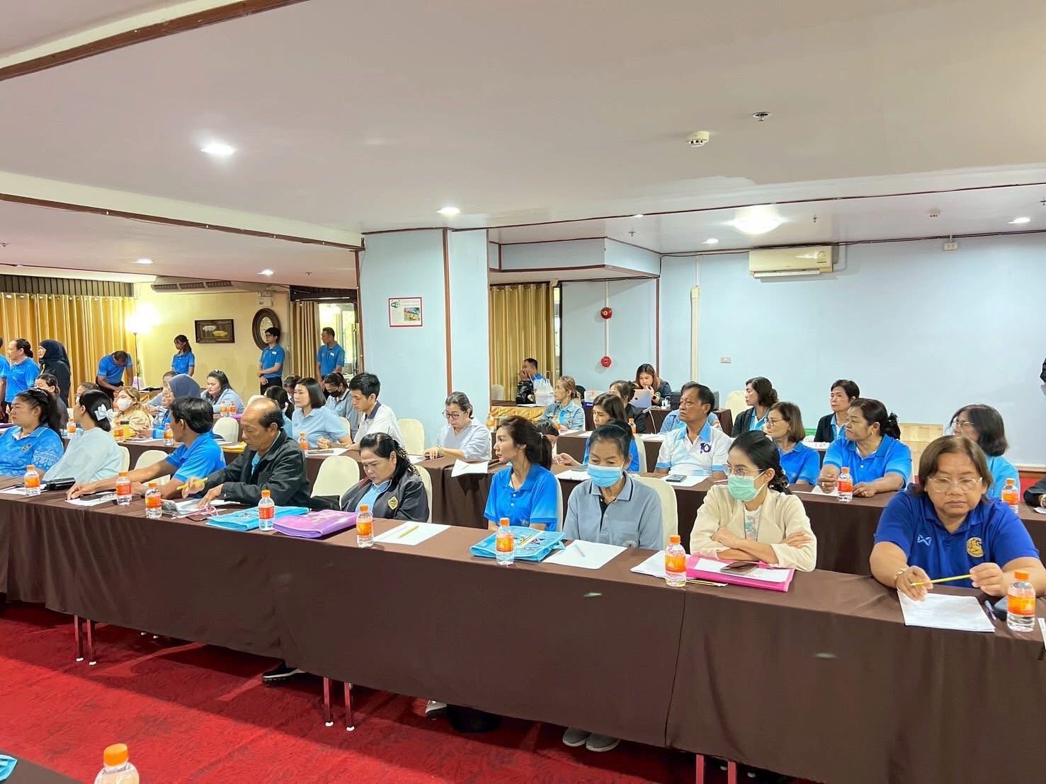 พช.อยุธยา ร่วมโครงการพัฒนาศักยภาพบุคลากรและผู้นำชุมชนในการบำบัดฟื้นฟูผู้ใช้ยาเสพติดโดยชุมชนเป็นฐาน (Community Based Treatment : CBTx) จังหวัดพระนครศรีอยุธยา รุ่นที่ 1