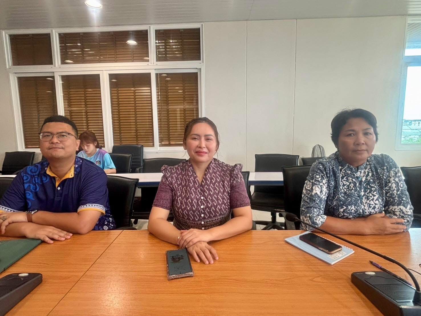 พช.อยุธยา ร่วมการประชุมมอบนโยบายสำคัญเร่งด่วนของกระทรวงมหาดไทย (8 Quick Wins: 3 ไร้ทุกข์ 5 สร้างสุข) และการขับเคลื่อนการป้องกัน ปราบปราม และแก้ไขปัญหายาเสพติด