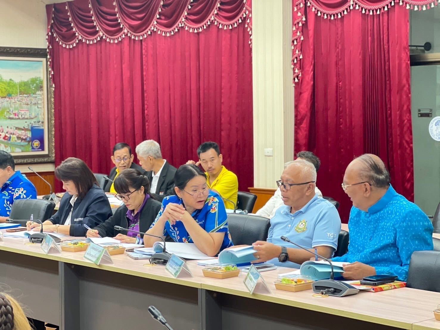 พช.อยุธยา ร่วมการประชุมคณะกรรมการพัฒนาชุมชนในพื้นที่รอบโรงไฟฟ้า กองทุนพัฒนาไฟฟ้าจังหวัด พระนครศรีอยุธยา 4 ครั้งที่ 3/2568 (ครั้งที่ 42)