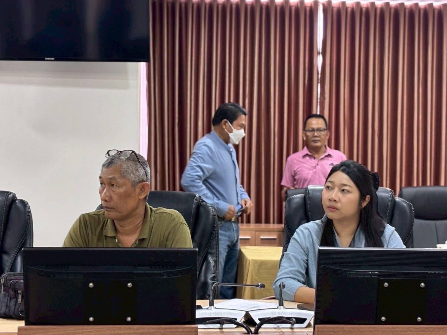 พช.อยุธยา ประชุมนำเสนอผลการพัฒนาผลิตภัณฑ์ และออกแบบบรรจุภัณฑ์ ตามโครงการส่งเสริมการพัฒนาธุรกิจของกลุ่มผู้ผลิต ผู้ประกอบการและเครือข่ายเกษตรปลอดภัยสู่ผู้ประกอบการชุมชน